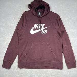Nike SB Sweatshirt Men’s Small Burgundy Logo Graphic Hoodie Pullover AQ9565-652